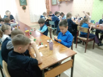Наша "Мастерилка" снова наполнена атмосферой творчества и сегодня нас посетил 2 "Б" класс государственной школы